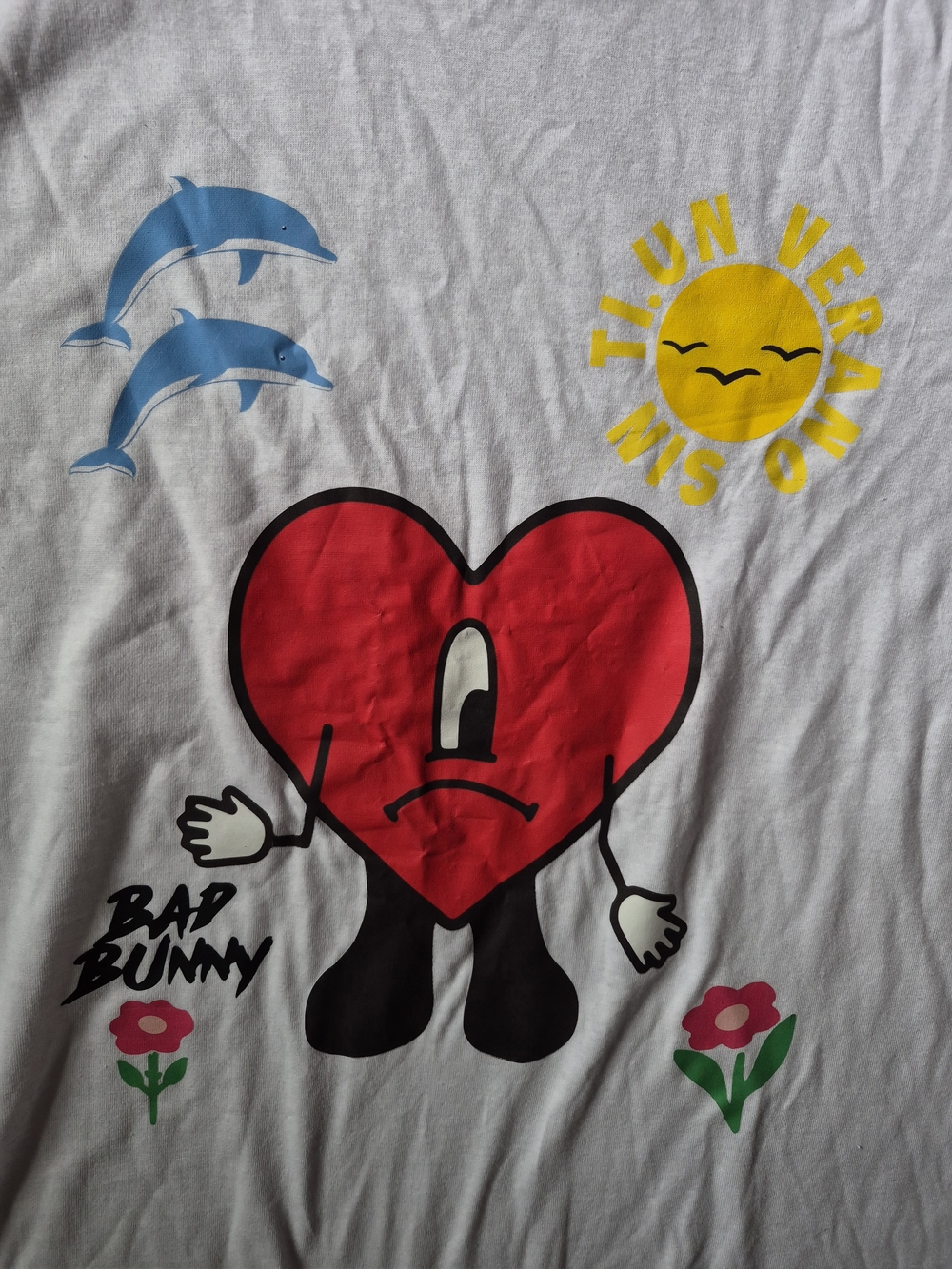 Bad Bunny Heart Graphic Tee T Shirt Red Heart Sun Size Large - Picture 3 of 5
